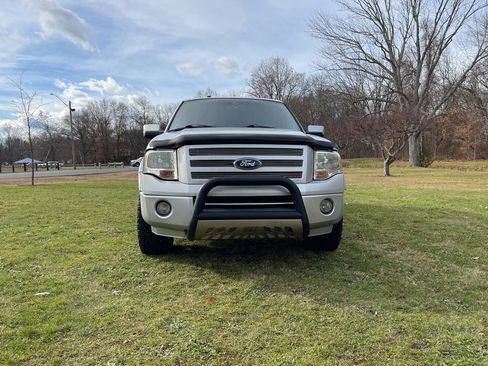 Used 2010 Ford Expedition EL Limited image 10