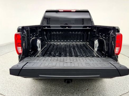 Used 2023 GMC Sierra 1500 Elevation image 19