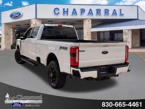 Certified 2025 Ford F250 XLT w/ Black Appearance Package AWD/4WD image 4