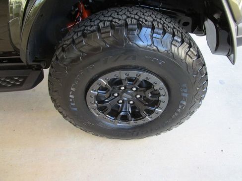 Used 2024 Ford Bronco Raptor w/ Interior Carbon Fiber Pack 6 image 11