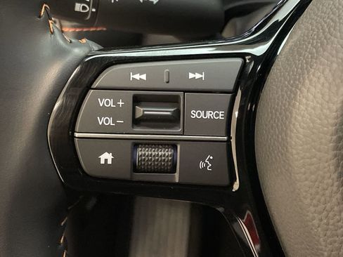 Used 2025 Honda HR-V Sport image 12