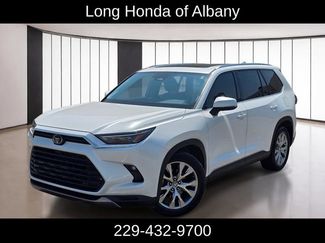 Used 2024 Toyota Grand Highlander FWD video 1