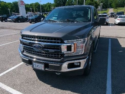 Used 2018 Ford F150 XLT w/ Equipment Group 302A Luxury AWD/4WD image 12