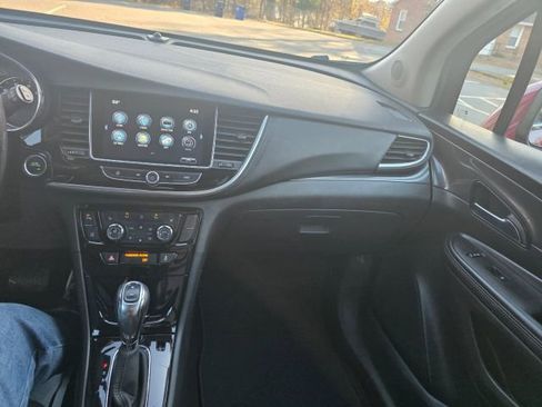 Used 2019 Buick Encore Essence w/ Experience Buick Package image 13