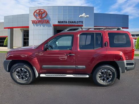 Used 2015 Nissan Xterra PRO-4X w/ Pro-4x Leather Package image 7