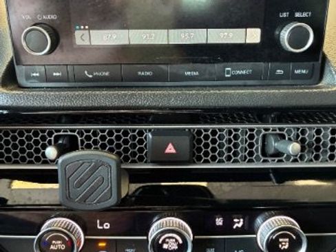 Used 2022 Honda Civic Sport image 21