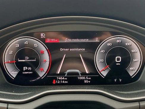 Certified 2024 Audi Q5 2.0T Premium Plus AWD/4WD image 8