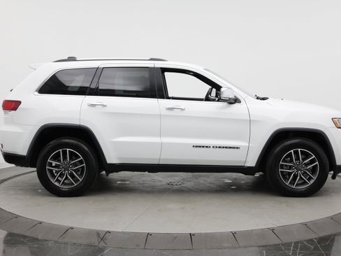 Used 2021 Jeep Grand Cherokee Limited w/ Trailer Tow Group IV AWD/4WD image 11