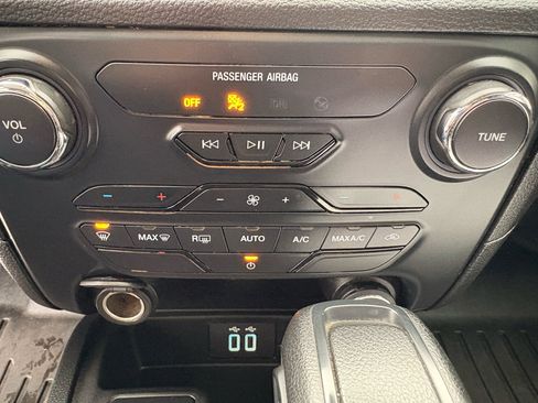 Used 2020 Ford Ranger XLT image 16