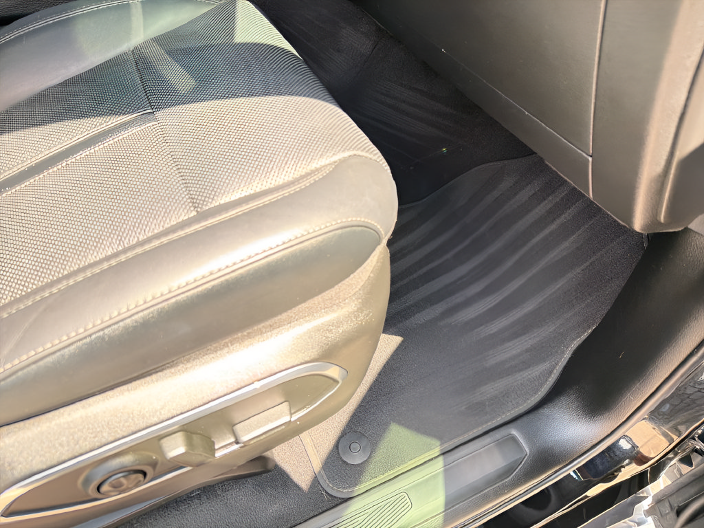 Used 2022 Jeep Wagoneer Series III w/ Flexible Seating Group AWD/4WD image 43