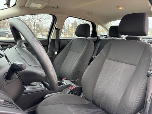 Used 2015 Ford Focus S image 10