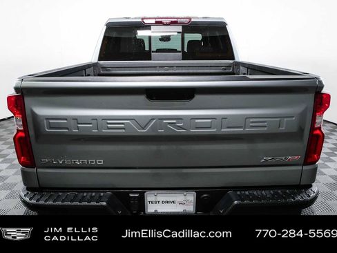 Used 2023 Chevrolet Silverado 1500 ZR2 w/ Technology Package AWD/4WD image 27