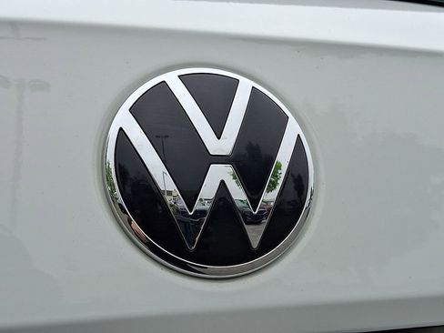Used 2024 Volkswagen Taos S FWD image 29