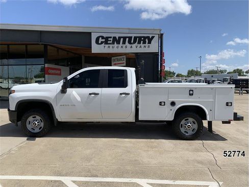 Used 2021 Chevrolet Silverado 2500 W/T w/ WT Fleet Convenience Package AWD/4WD image 4