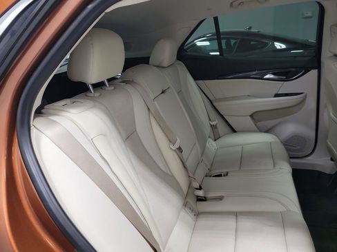 Used 2022 Buick Envision Essence w/ Safety Package image 15