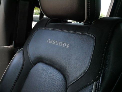 Used 2023 RAM 1500 Laramie AWD/4WD image 34