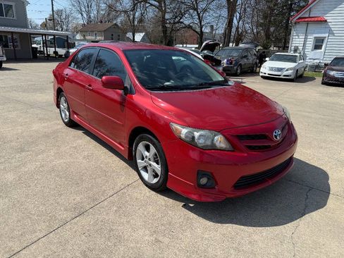Used 2012 Toyota Corolla S image 5