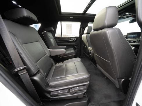 Used 2021 Chevrolet Tahoe Z71 w/ Z71 Signature Package image 24