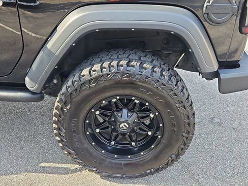 Used 2024 Jeep Wrangler Sport image 23