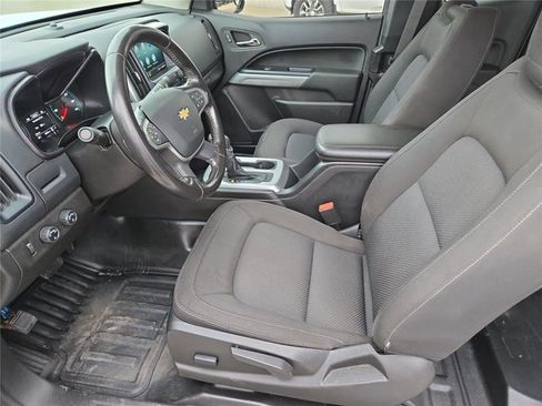 Used 2022 Chevrolet Colorado LT w/ Fleet Safety Package AWD/4WD image 30