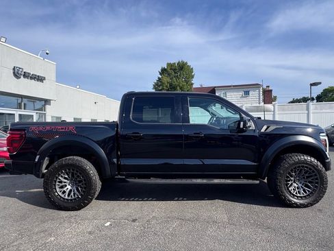 Used 2025 Ford F150 Raptor AWD/4WD image 8