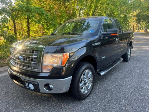 Used 2013 Ford F150 XLT w/ XLT Chrome Pkg RWD image 2