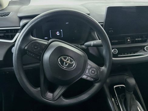 Used 2026 Toyota Corolla LE FWD image 17