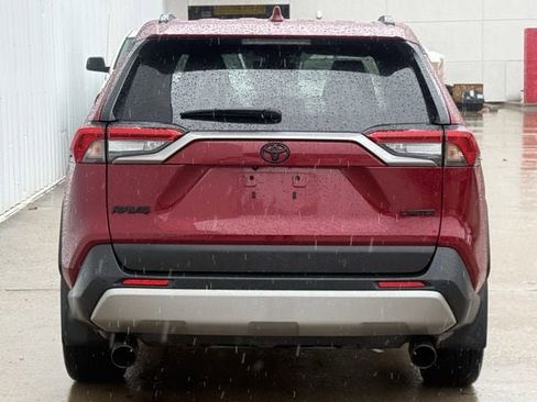 Used 2025 Toyota RAV4 Limited image 5