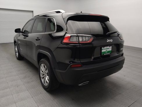 Used 2021 Jeep Cherokee Latitude Lux w/ Comfort/Convenience Group image 5