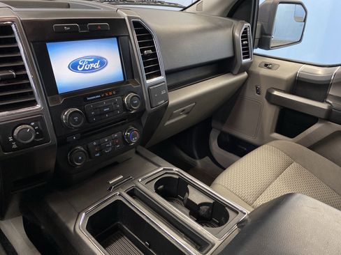 Used 2015 Ford F150 XLT w/ Equipment Group 302A Luxury image 12