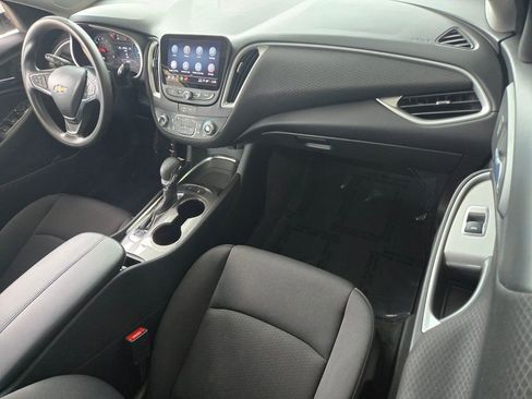 Used 2024 Chevrolet Malibu LT FWD image 18