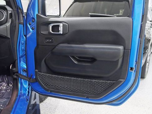 Used 2022 Jeep Wrangler Unlimited Rubicon 4xe w/ Cold Weather Group image 34