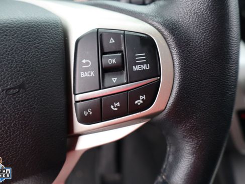 Used 2021 Ford Explorer XLT AWD/4WD image 14