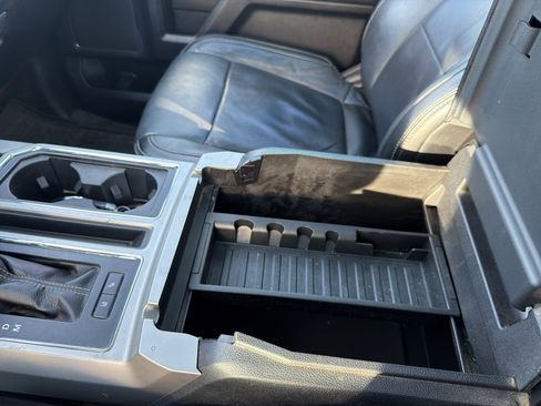 Used 2017 Ford F150 Lariat w/ Equipment Group 502A Luxury image 34