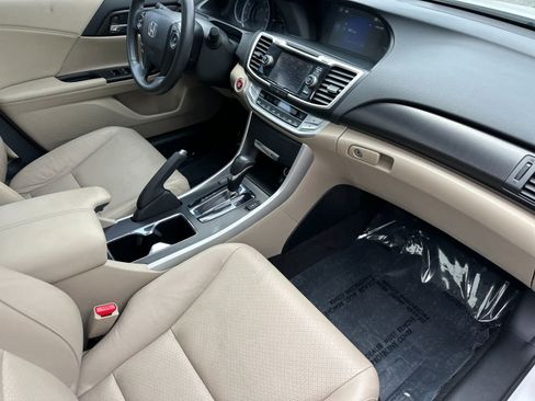 Used 2015 Honda Accord EX-L image 15