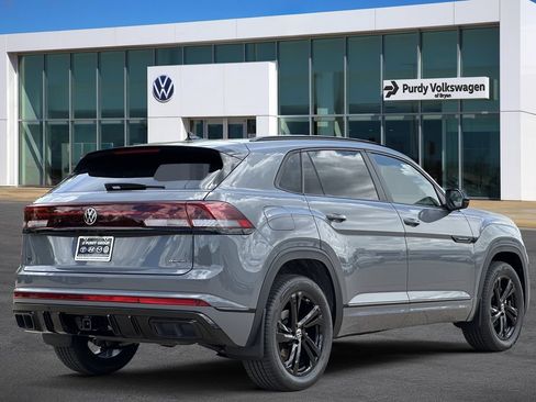 New 2026 Volkswagen Atlas Cross Sport SEL R-Line AWD/4WD image 8