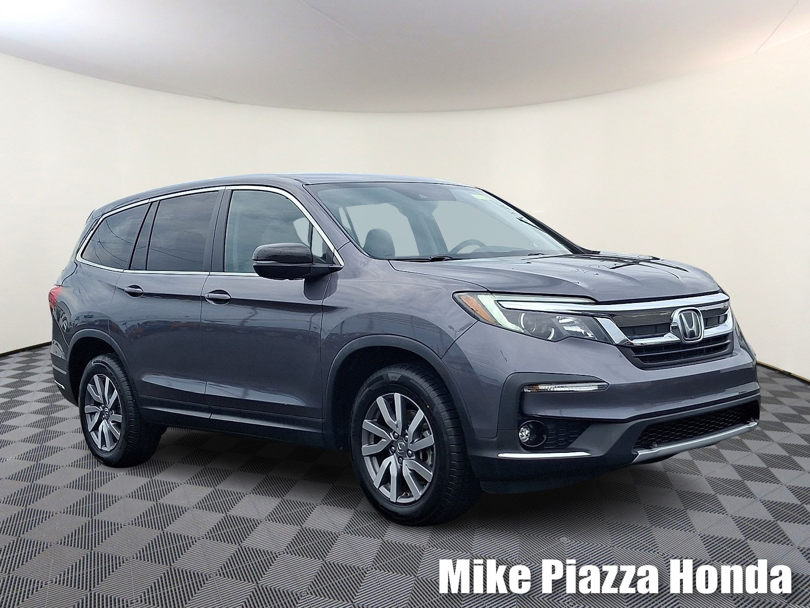 Used 2021 Honda Pilot EX image 1
