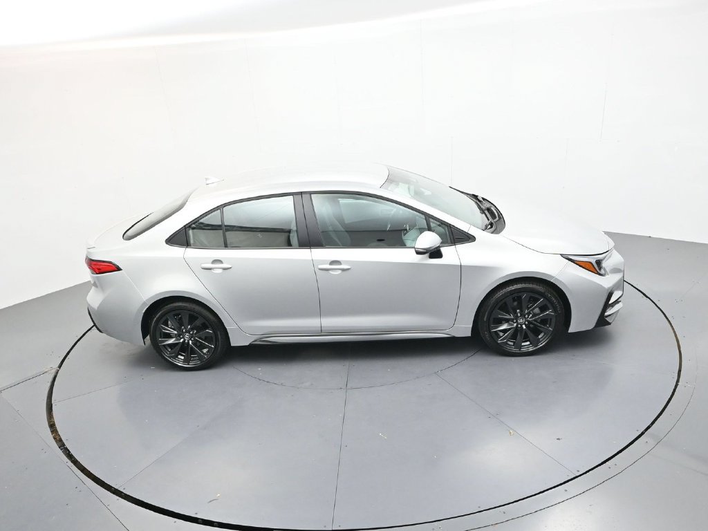 Used 2026 Toyota Corolla SE FWD image 24