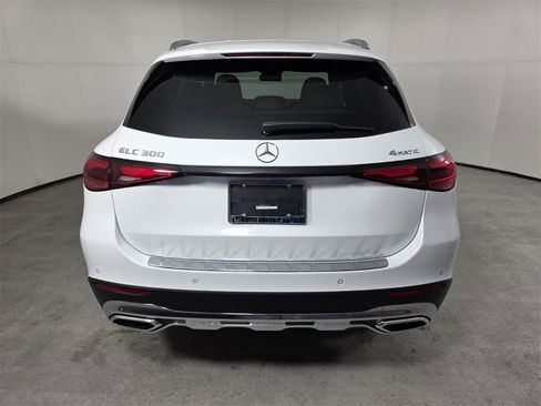New 2026 Mercedes-Benz GLC 300 4MATIC image 5