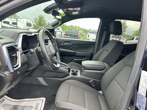 Used 2025 GMC Canyon Elevation AWD/4WD image 22