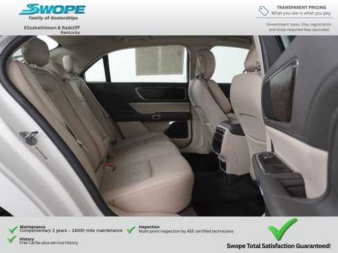 Used 2017 Lincoln Continental Select w/ Technology Package FWD image 9