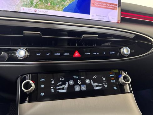 New 2026 Genesis GV70 2.5T Advanced w/ G1 Accessory Package AWD/4WD image 8