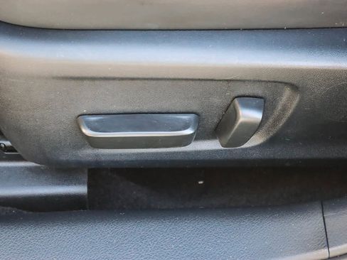 Certified 2021 Lexus IS 300 w/ Comfort Package image 21