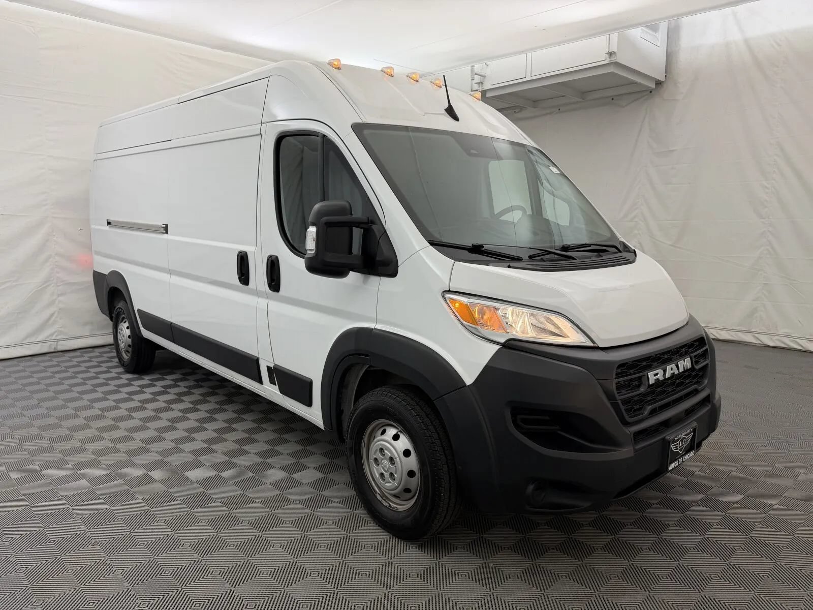 Used 2023 RAM ProMaster 2500 FWD image 4