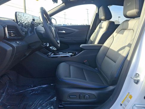 New 2026 Buick Envista Sport Touring w/ Convenience I Package image 6