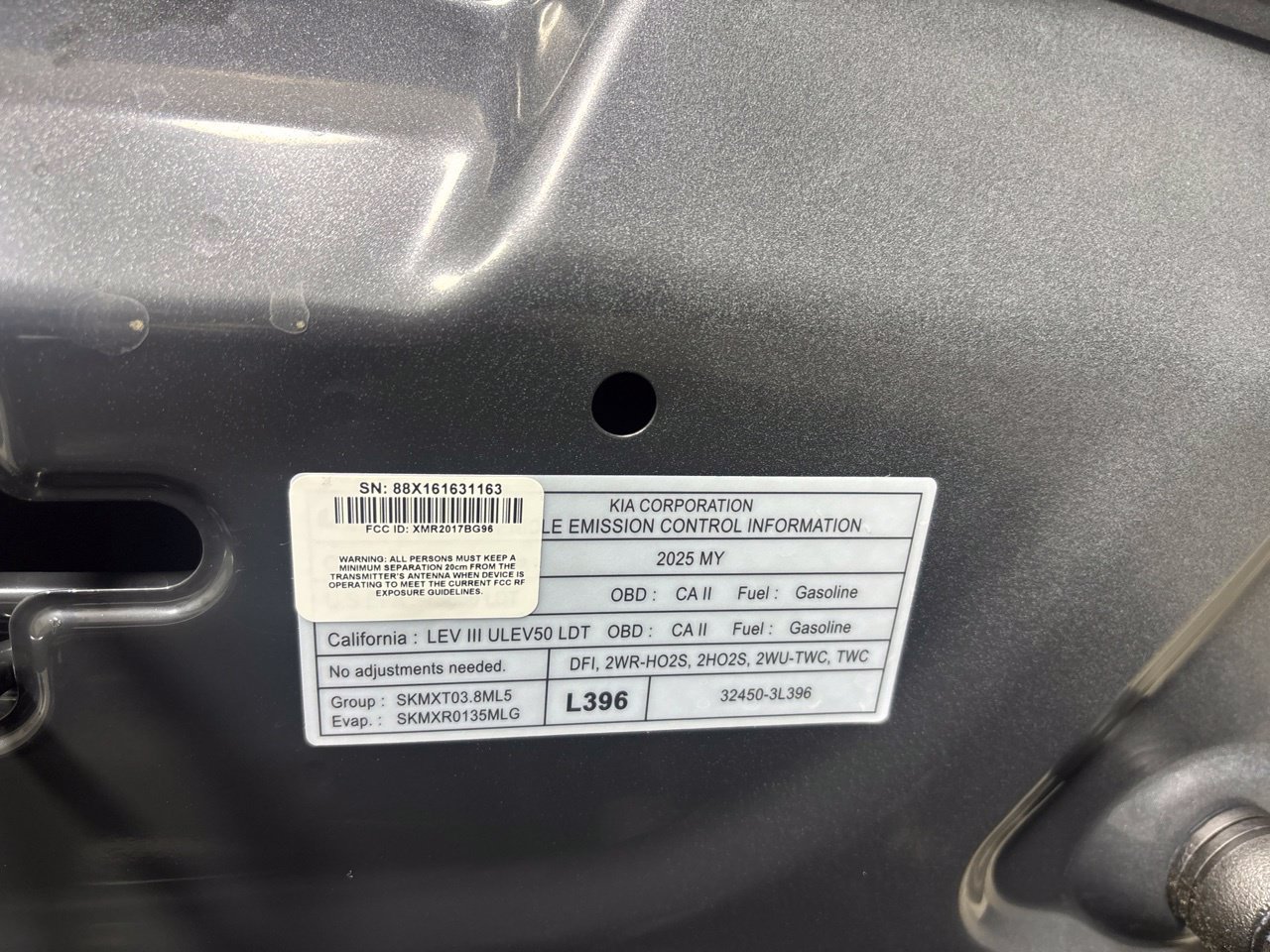 Used 2025 Kia Telluride LX FWD image 35