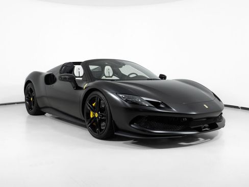 Used 2025 Ferrari 296 GTS RWD image 11