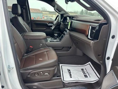 Certified 2023 GMC Sierra 1500 Denali image 25