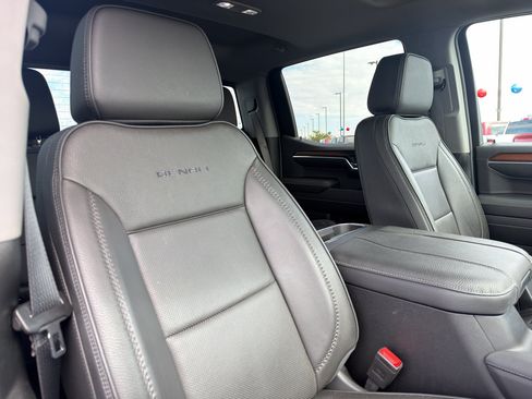 Used 2024 GMC Sierra 1500 Denali AWD/4WD image 21