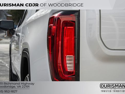 Used 2024 GMC Sierra 1500 Denali Ultimate image 7